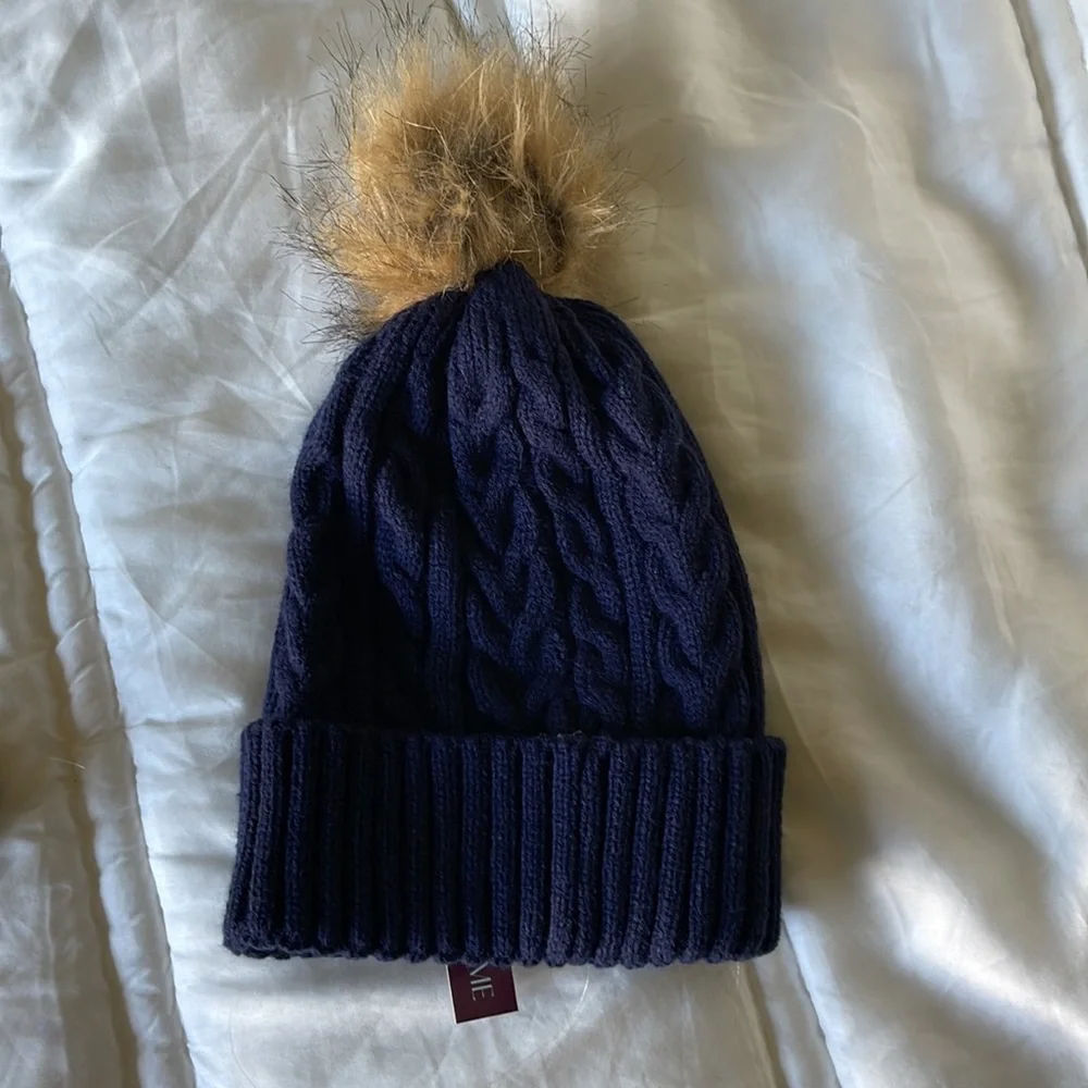 Winter hat bundle! - Picture 8 of 8